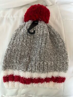 Altar'd State Kids Pom-Pom Beanie - Gray, Red & White